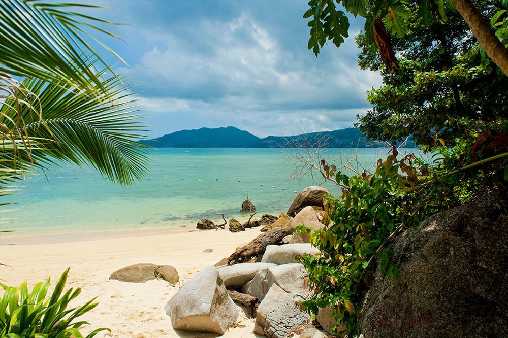 At Zea Hotel Patong Exterior foto
