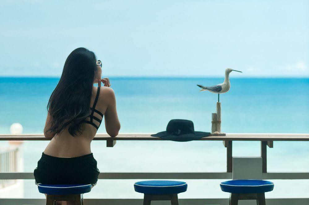 At Zea Hotel Patong Exterior foto